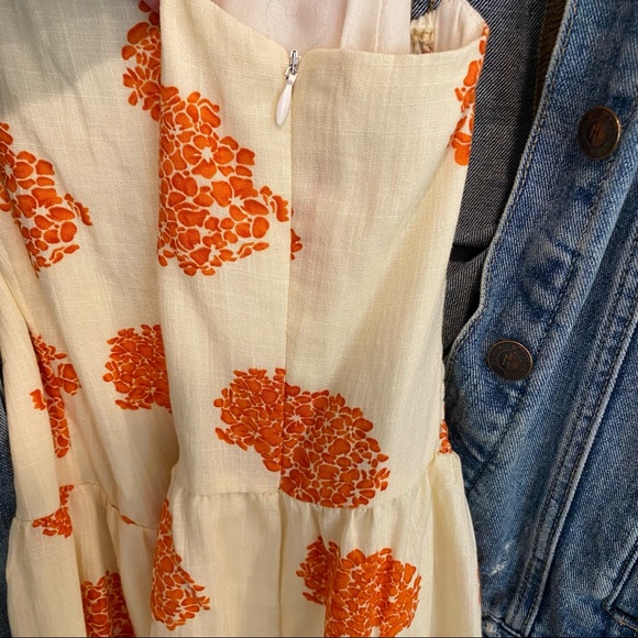 Linen-Feel Yellow Floral Romper - Picture 8 of 8